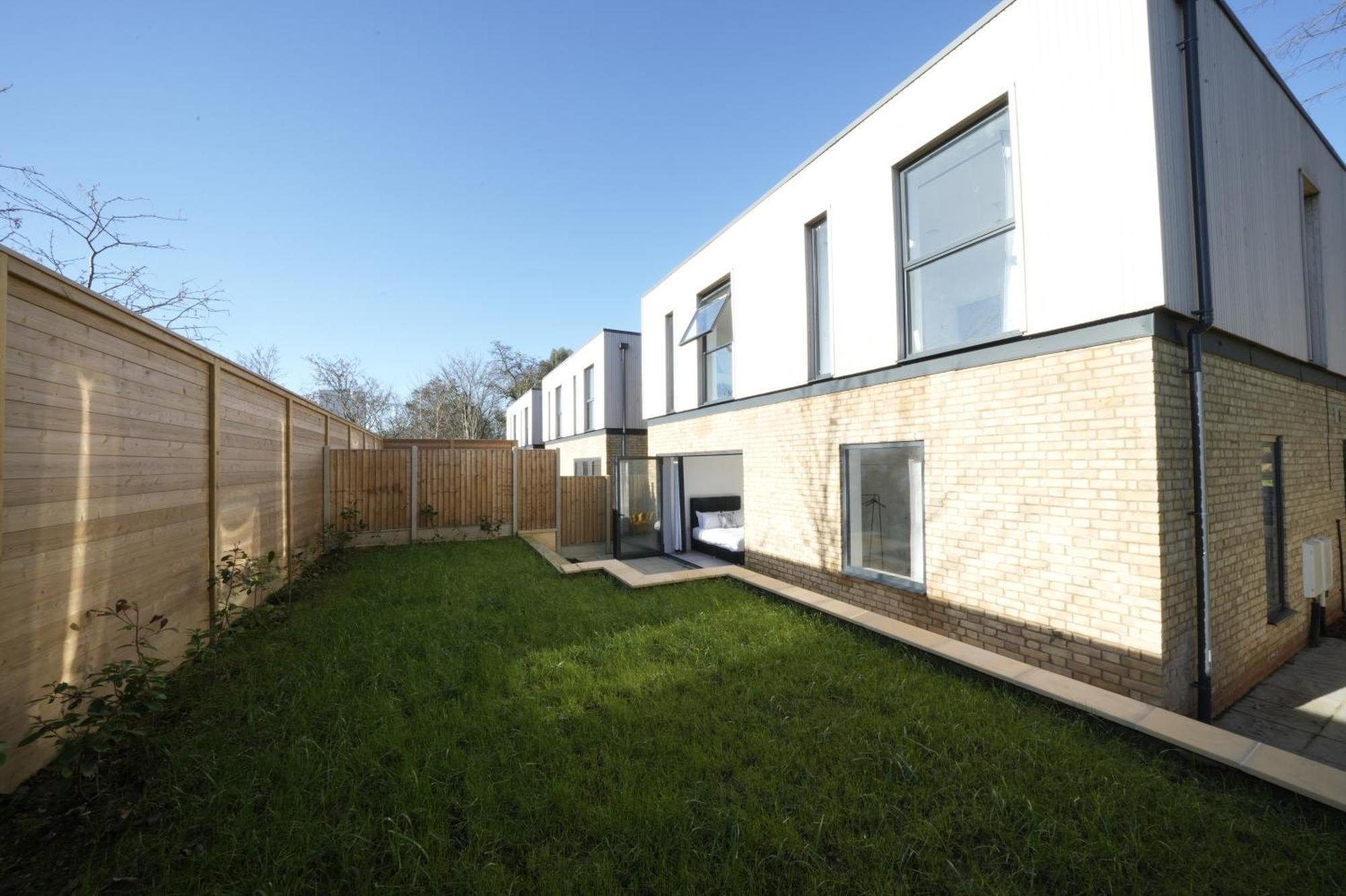 Broadway Great 7-minute Walk From The Underground * Ealing